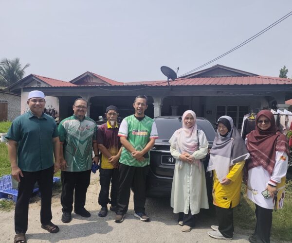 Team Zaidy Ziarah Keluarga Allahyarham Edi