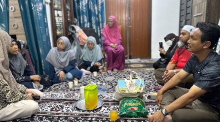 Ziarah Kasih Lajnah Kebajikan PAS Selayang Santuni Keluarga Allahyarham Kamal