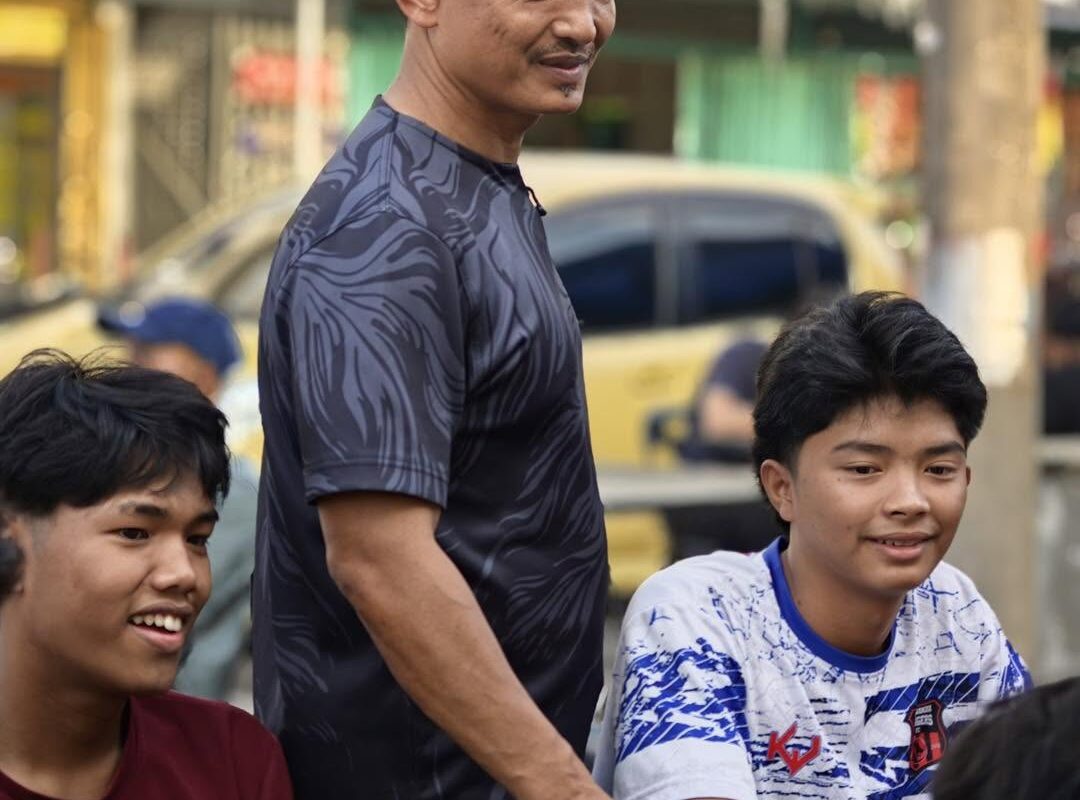 Santai Bersama Masyarakat, Dari Meja Makan ke Hati